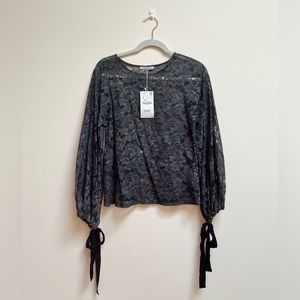 zara lace shirt with ribbon sleeve detail